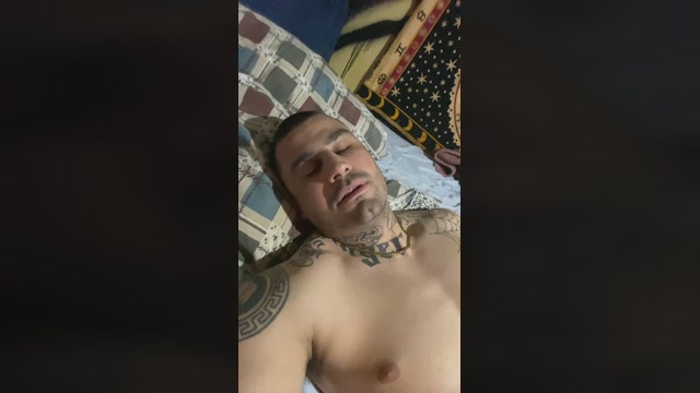gianakissexy4  22-03-2023